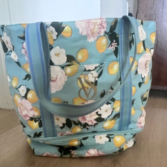 Victoria's Secret Handbags - Victoria Secret Blue Lemon & Floral Cooler Swim Tote Bag Insulated